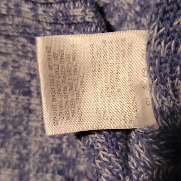 Blue and White Sweater - Picture 7 of 7